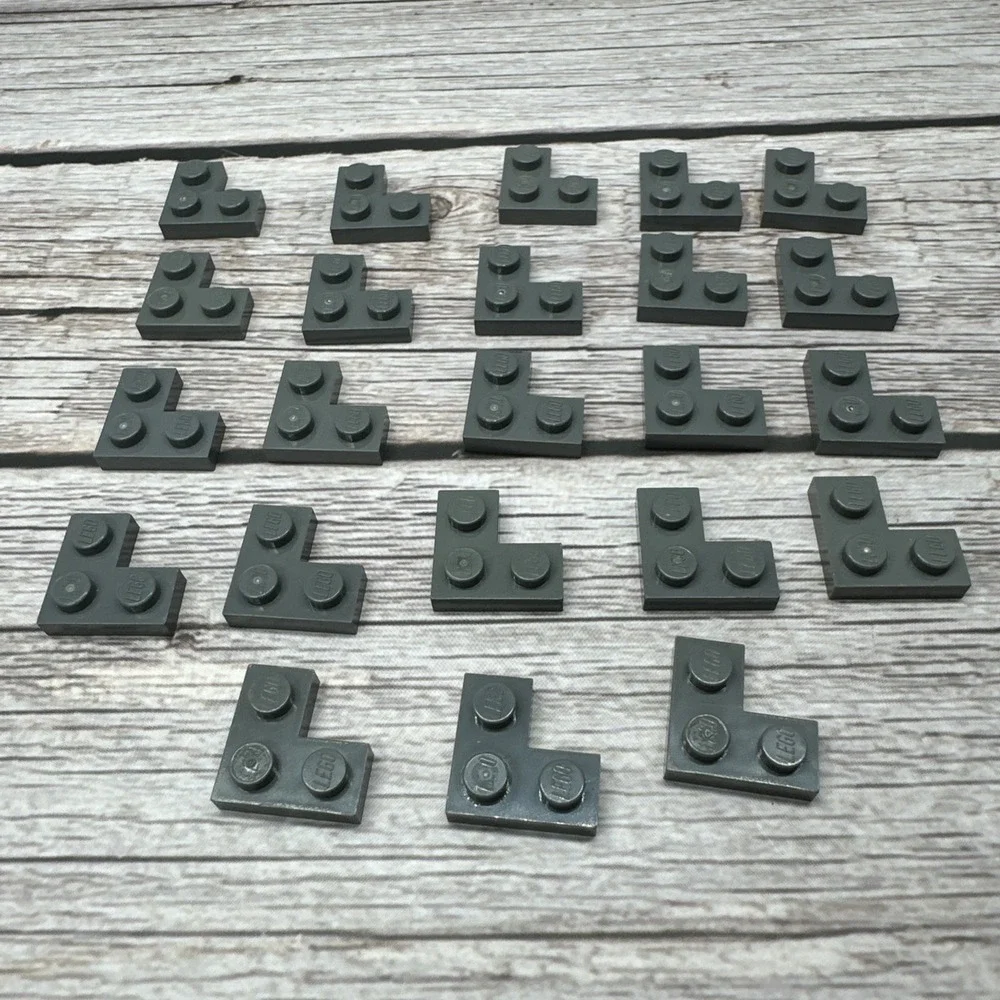 LEGO Parts - 2 x 2 Flat Corner Plates, Dark Bluish Gray, Part # 2420 - QTY 23‎